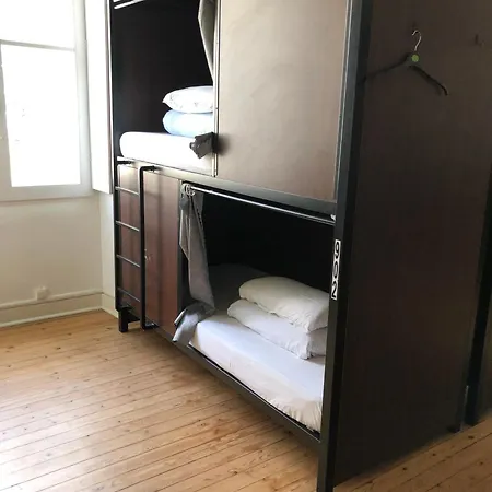 Hostel20 بيت شباب *