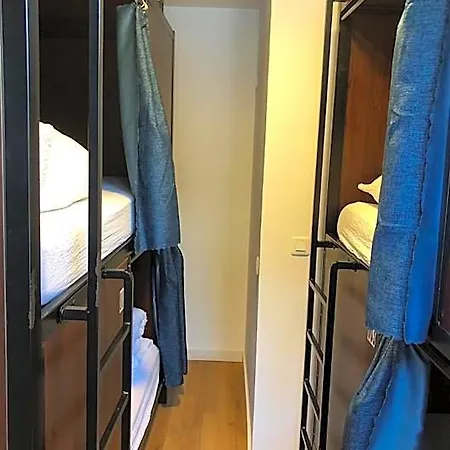 بيت شباب Hostel20 *